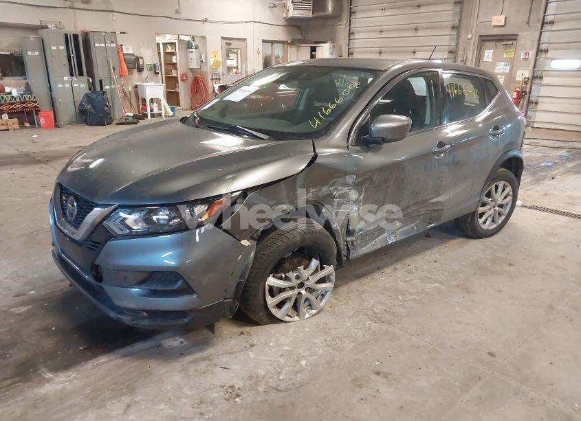 Photo 2 of 2021 Nissan Rogue SPORT S AWD XTRONIC CVT (VIN JN1BJ1AW2MW662909)