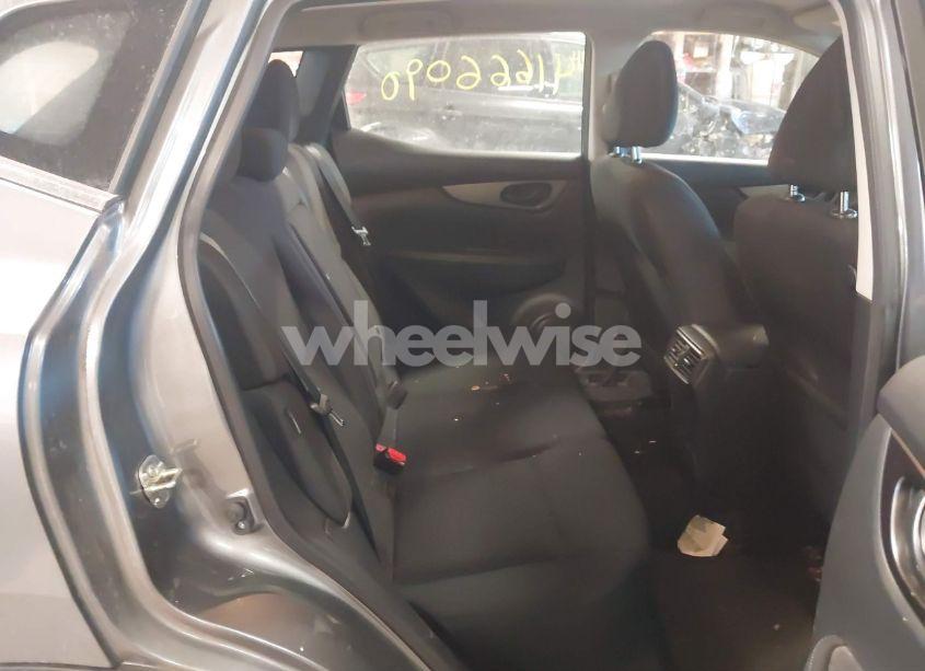 Photo 8 of 2021 Nissan Rogue SPORT S AWD XTRONIC CVT (VIN JN1BJ1AW2MW662909)