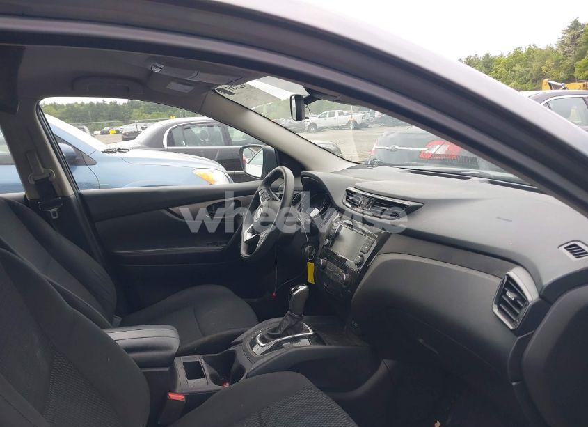 Photo 5 of 2021 Nissan Rogue SPORT S AWD XTRONIC CVT (VIN JN1BJ1AW2MW668676)