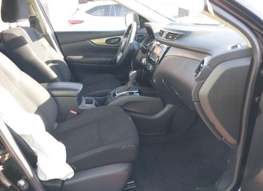 Photo 5 of 2021 Nissan Rogue SPORT S AWD XTRONIC CVT (VIN JN1BJ1AW2MW668984)