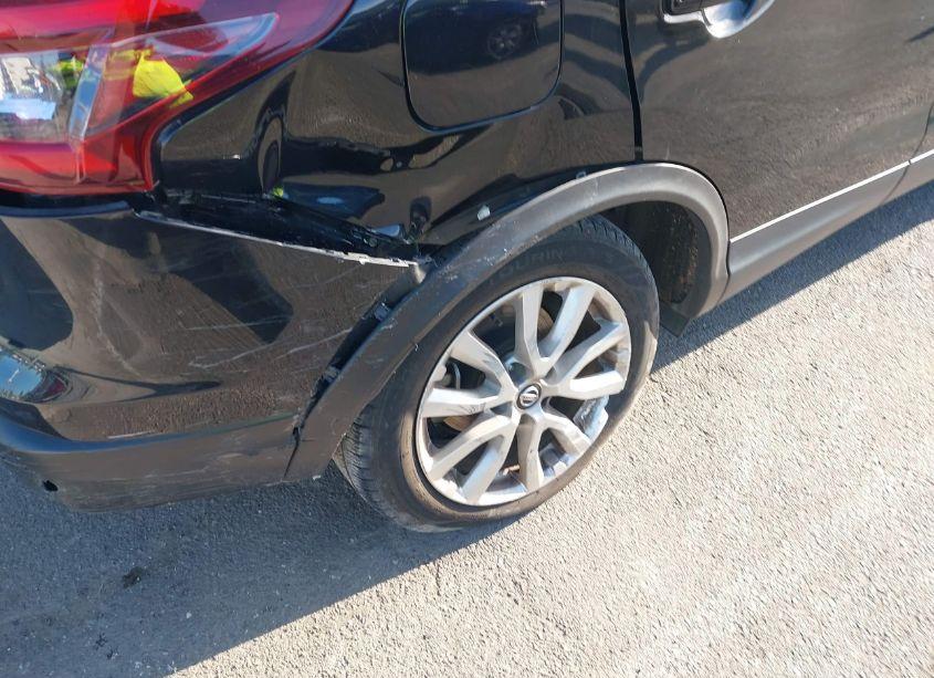 Photo 6 of 2021 Nissan Rogue SPORT S AWD XTRONIC CVT (VIN JN1BJ1AW2MW668984)