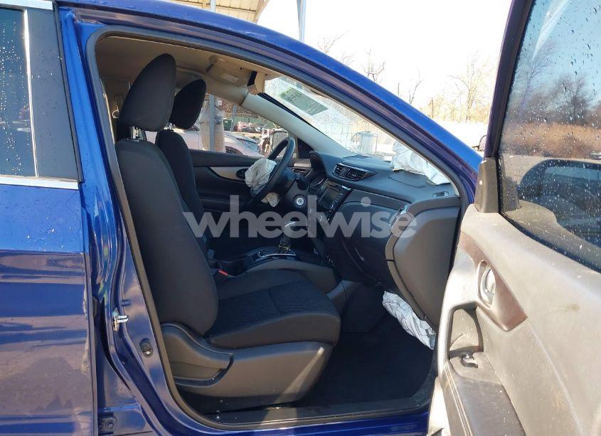 Photo 5 of 2021 Nissan Rogue SPORT S AWD XTRONIC CVT (VIN JN1BJ1AW3MW421196)