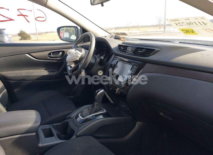 Photo 5 of 2021 Nissan Rogue SPORT S AWD XTRONIC CVT (VIN JN1BJ1AW4MW450707)