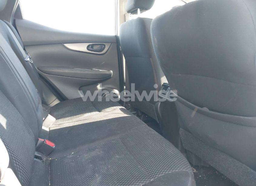 Photo 8 of 2021 Nissan Rogue SPORT S AWD XTRONIC CVT (VIN JN1BJ1AW4MW450707)