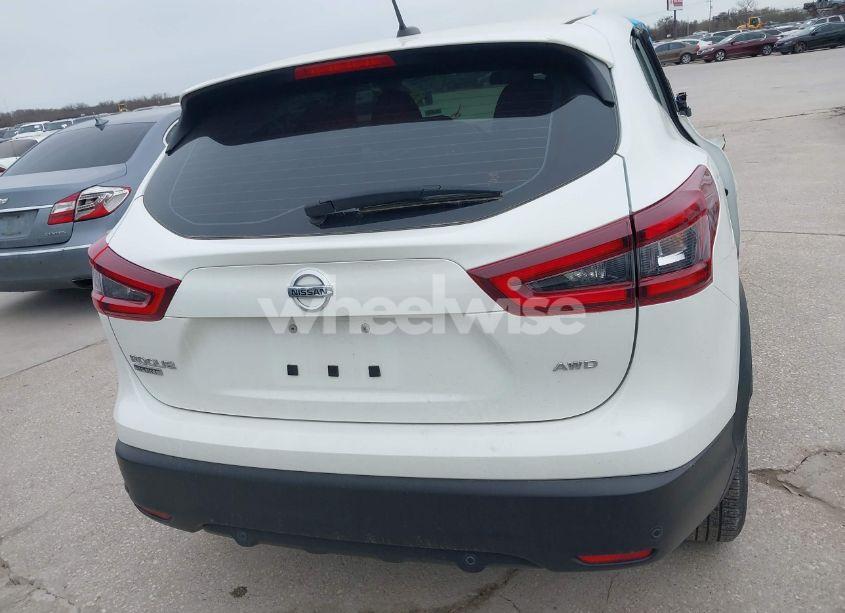Photo 16 of 2022 Nissan Rogue SPORT S AWD XTRONIC CVT (VIN JN1BJ1AW4NW470456)