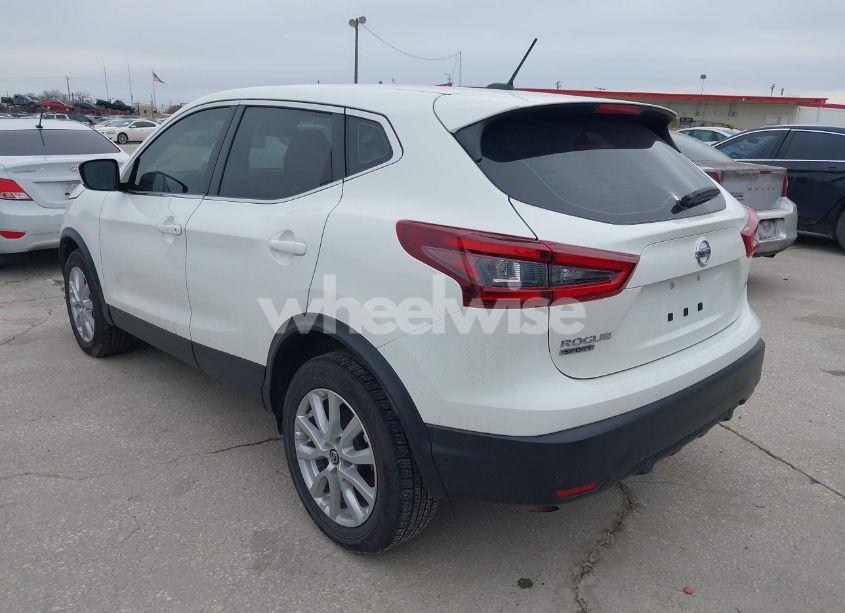 Photo 3 of 2022 Nissan Rogue SPORT S AWD XTRONIC CVT (VIN JN1BJ1AW4NW470456)