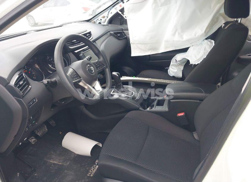 Photo 5 of 2022 Nissan Rogue SPORT S AWD XTRONIC CVT (VIN JN1BJ1AW4NW470456)