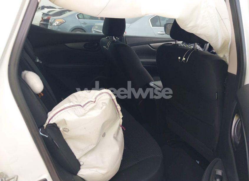 Photo 8 of 2022 Nissan Rogue SPORT S AWD XTRONIC CVT (VIN JN1BJ1AW4NW470456)