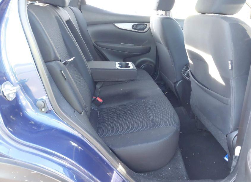 Photo 8 of 2022 Nissan Rogue SPORT S AWD XTRONIC CVT (VIN JN1BJ1AW4NW475138)