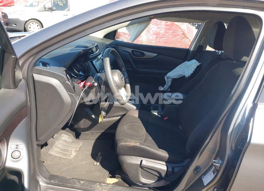 Photo 5 of 2022 Nissan Rogue SPORT S AWD XTRONIC CVT (VIN JN1BJ1AW4NW476659)