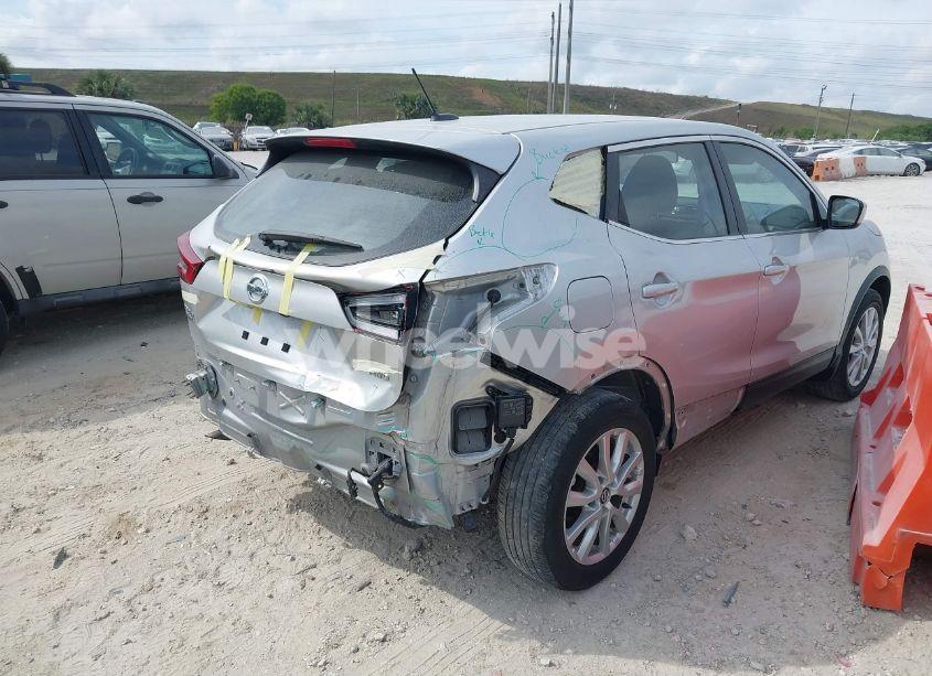 Photo 6 of 2021 Nissan Rogue SPORT S AWD XTRONIC CVT (VIN JN1BJ1AW5MW422950)