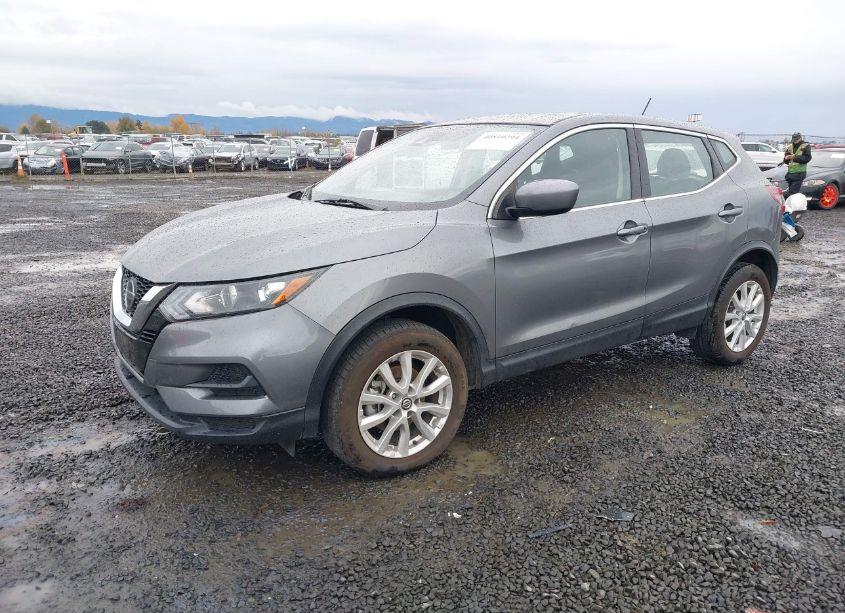 Photo 2 of 2021 Nissan Rogue SPORT S AWD XTRONIC CVT (VIN JN1BJ1AW5MW430269)