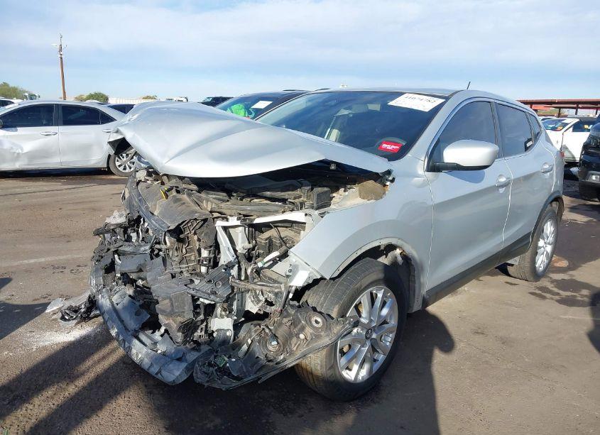 Photo 2 of 2021 Nissan Rogue SPORT S AWD XTRONIC CVT (VIN JN1BJ1AW5MW661303)