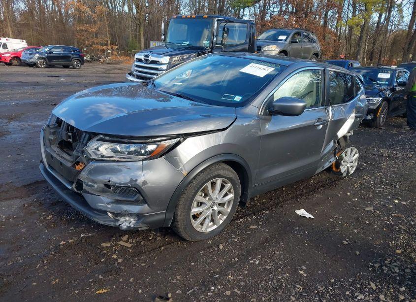 Photo 2 of 2021 Nissan Rogue SPORT S AWD XTRONIC CVT (VIN JN1BJ1AW6MW423105)