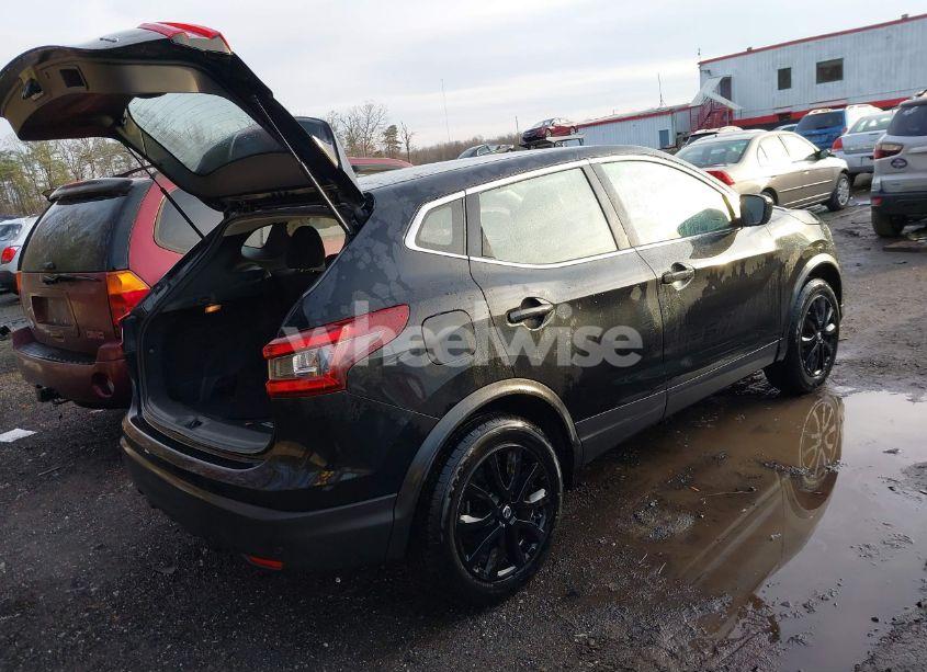 Photo 4 of 2021 Nissan Rogue SPORT S AWD XTRONIC CVT (VIN JN1BJ1AW6MW668230)