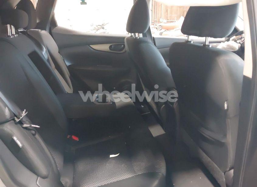 Photo 8 of 2021 Nissan Rogue SPORT S AWD XTRONIC CVT (VIN JN1BJ1AW7MW423744)