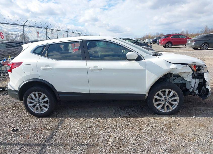 Photo 14 of 2021 Nissan Rogue SPORT S AWD XTRONIC CVT (VIN JN1BJ1AW8MW430251)