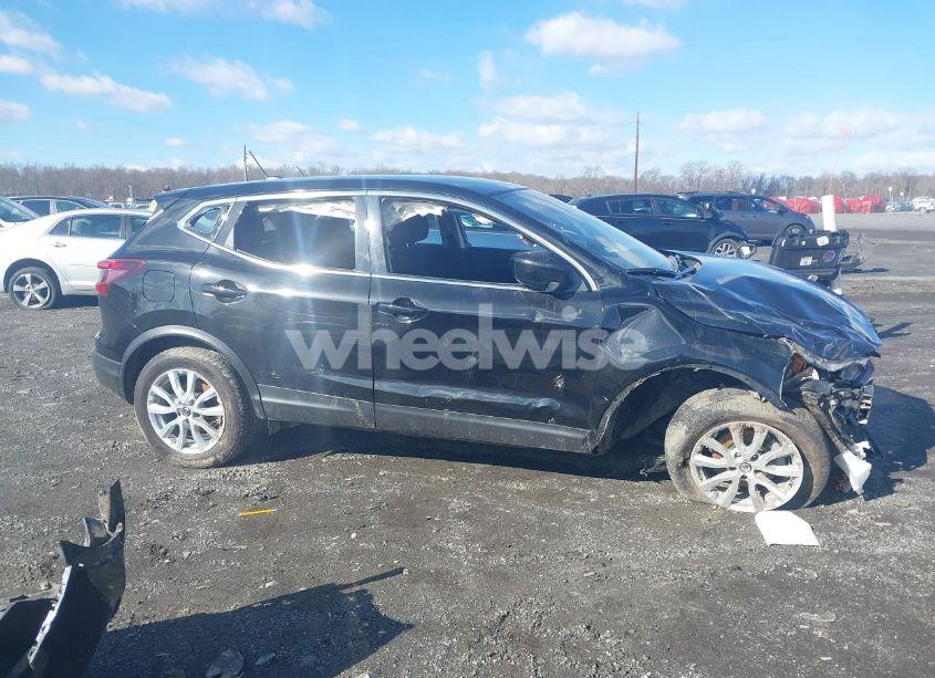 Photo 14 of 2022 Nissan Rogue SPORT S AWD XTRONIC CVT (VIN JN1BJ1AW8NW680493)