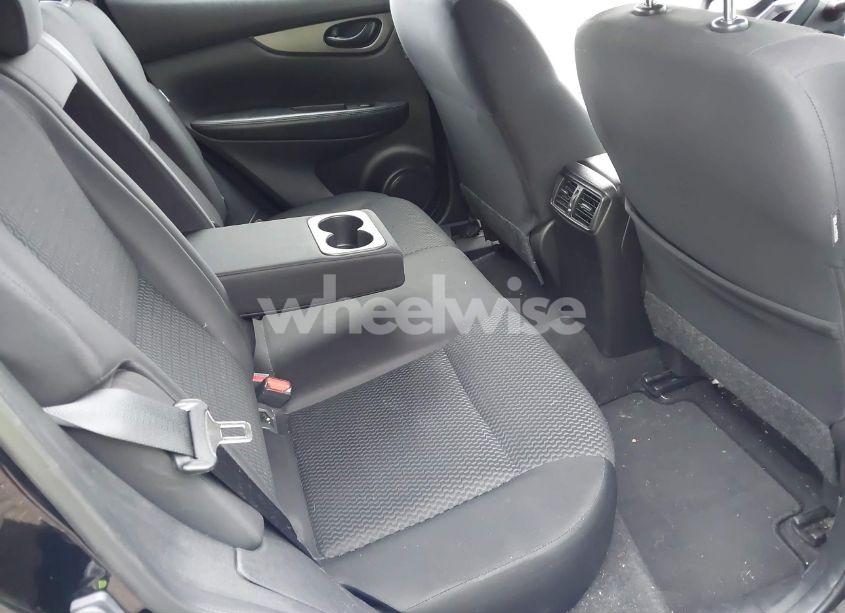 Photo 8 of 2021 Nissan Rogue SPORT S AWD XTRONIC CVT (VIN JN1BJ1AWXMW660387)