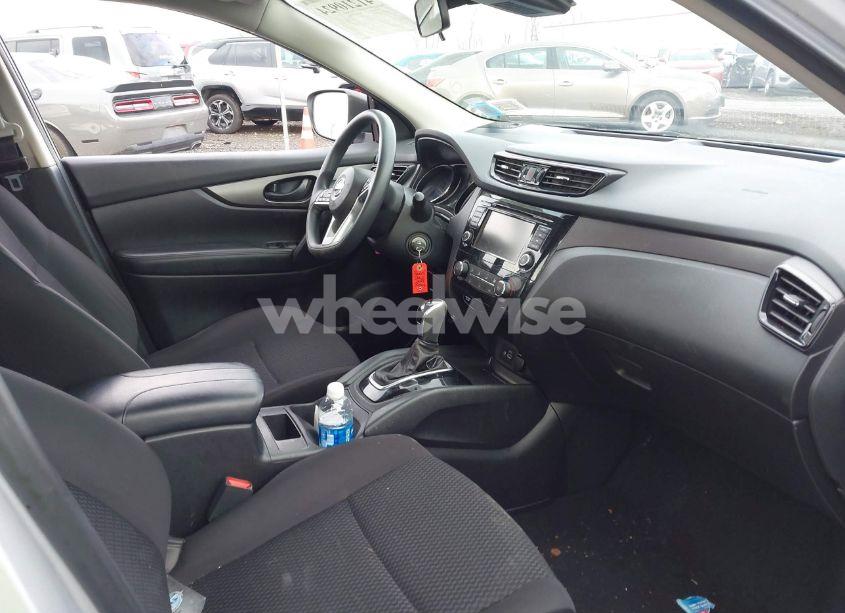 Photo 5 of 2021 Nissan Rogue SPORT S AWD XTRONIC CVT (VIN JN1BJ1AWXMW660504)