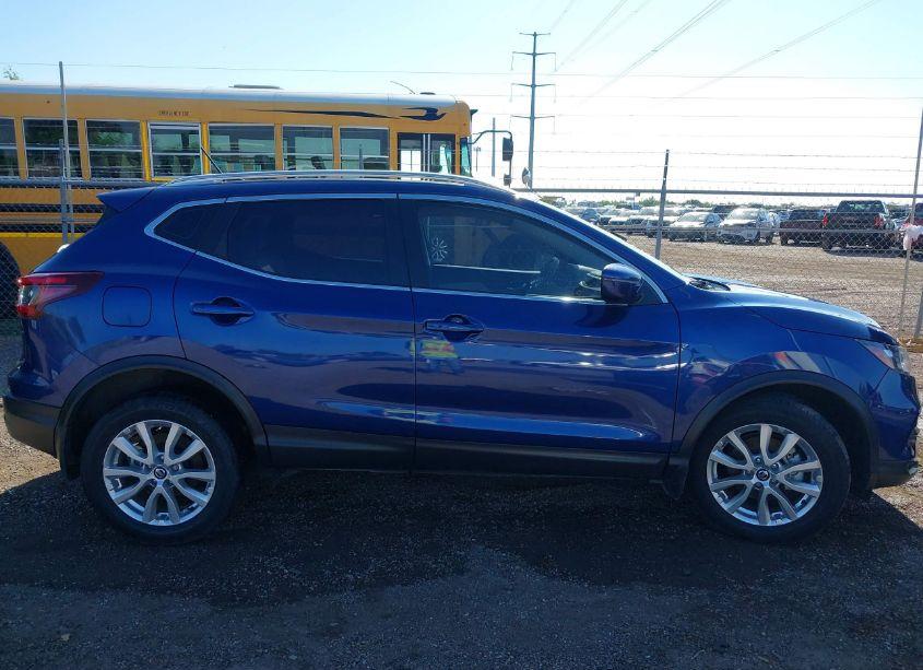 Photo 13 of 2021 Nissan Rogue SPORT SV FWD XTRONIC CVT (VIN JN1BJ1BV0MW318145)