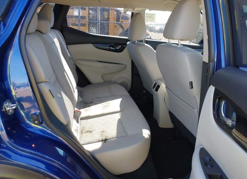 Photo 8 of 2021 Nissan Rogue SPORT SV FWD XTRONIC CVT (VIN JN1BJ1BV0MW318145)