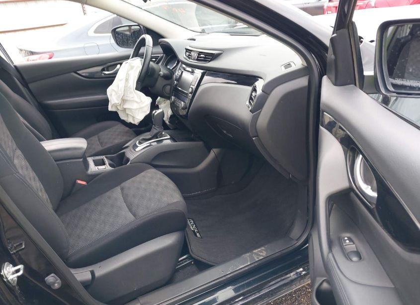 Photo 5 of 2021 Nissan Rogue SPORT SV FWD XTRONIC CVT (VIN JN1BJ1BV1MW317294)