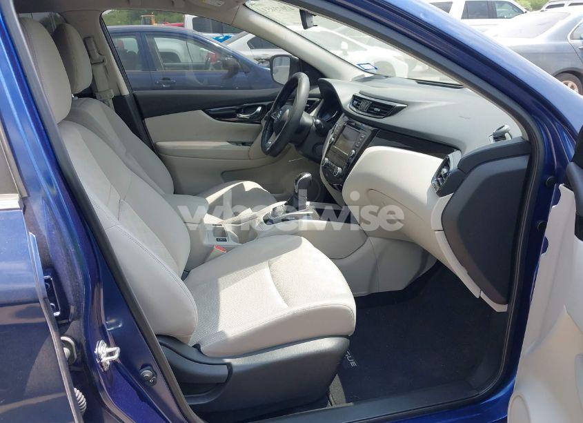 Photo 5 of 2021 Nissan Rogue SPORT SV FWD XTRONIC CVT (VIN JN1BJ1BV4MW322456)