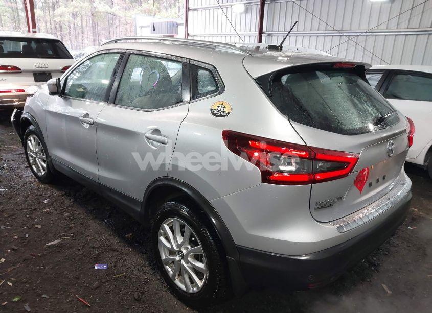 Photo 3 of 2021 Nissan Rogue SPORT SV FWD XTRONIC CVT (VIN JN1BJ1BV4MW566429)