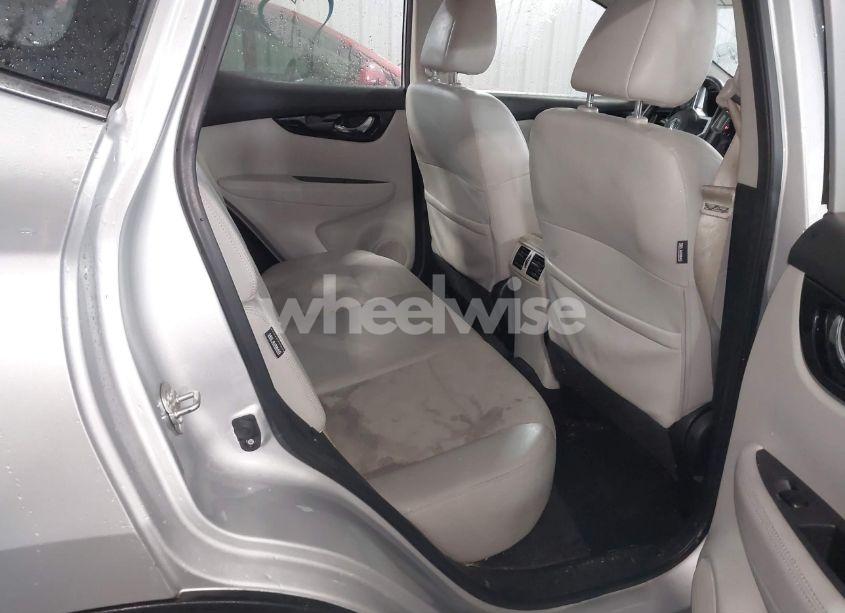 Photo 8 of 2021 Nissan Rogue SPORT SV FWD XTRONIC CVT (VIN JN1BJ1BV4MW566429)