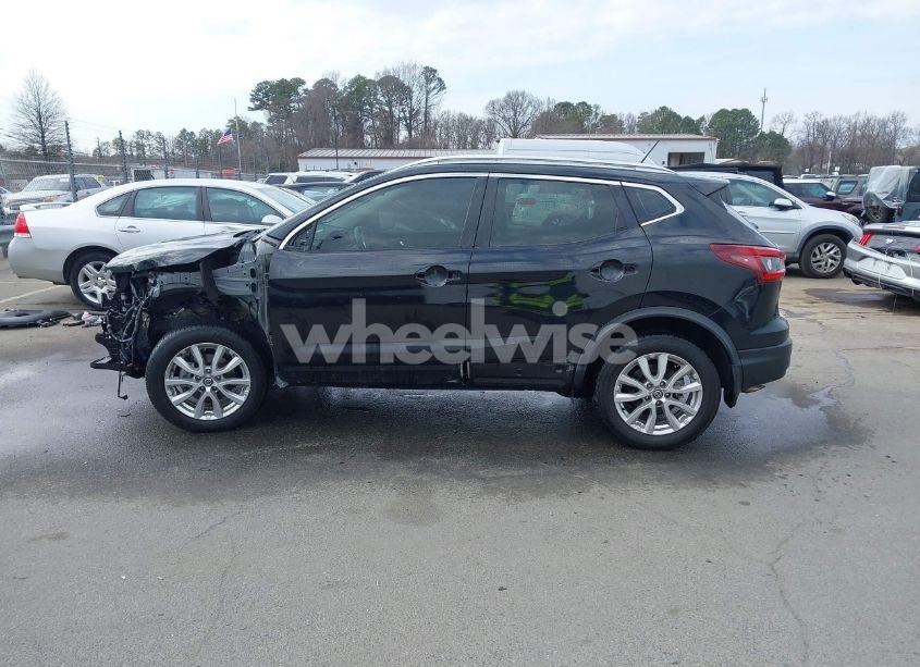 Photo 15 of 2022 Nissan Rogue SPORT SV FWD XTRONIC CVT (VIN JN1BJ1BV4NW582471)