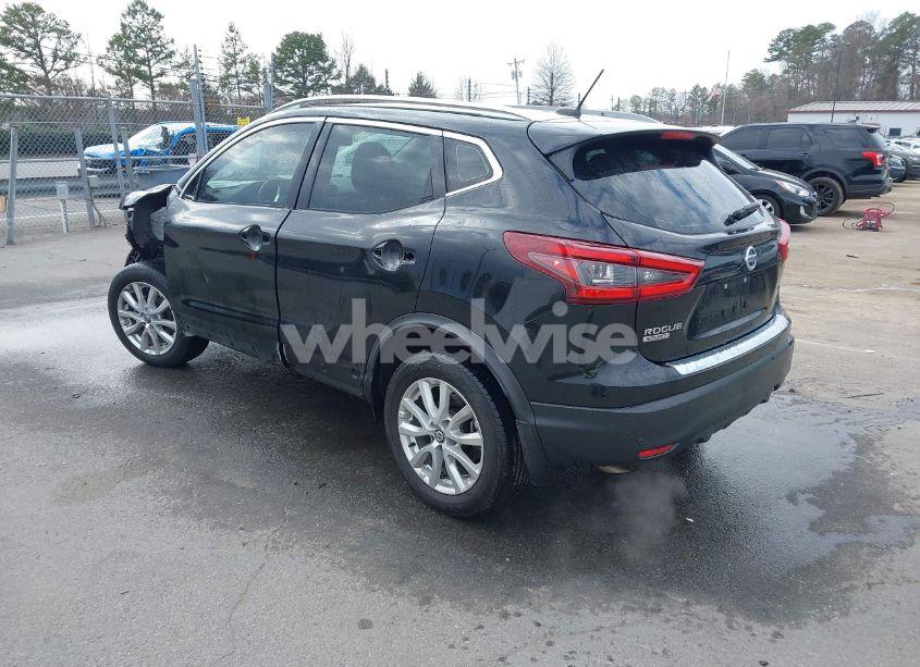 Photo 3 of 2022 Nissan Rogue SPORT SV FWD XTRONIC CVT (VIN JN1BJ1BV4NW582471)