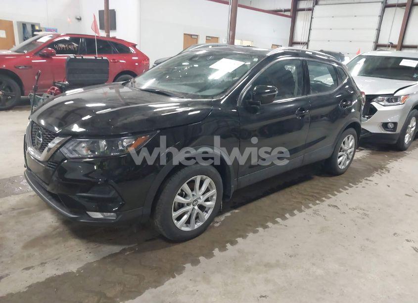 Photo 2 of 2022 Nissan Rogue SPORT SV FWD XTRONIC CVT (VIN JN1BJ1BV5NW582432)