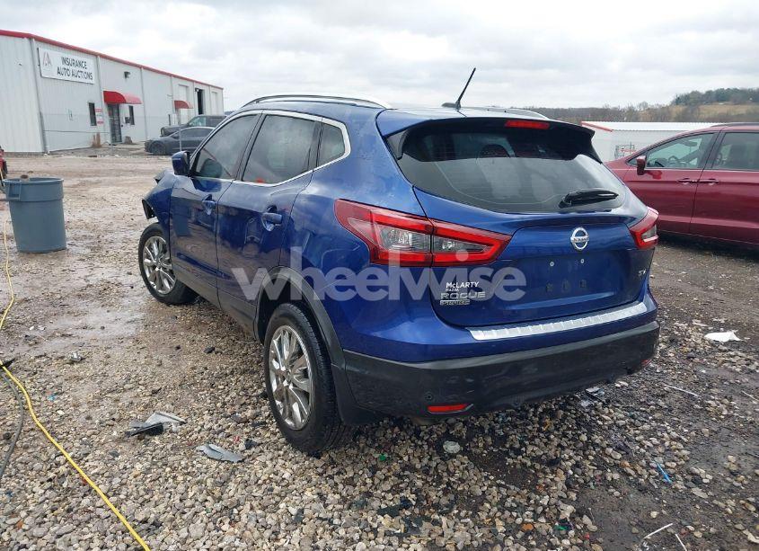 Photo 3 of 2021 Nissan Rogue SPORT SV FWD XTRONIC CVT (VIN JN1BJ1BV6MW301723)