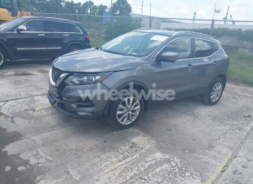 Photo 2 of 2022 Nissan Rogue SPORT SV FWD XTRONIC CVT (VIN JN1BJ1BV6NW340961)