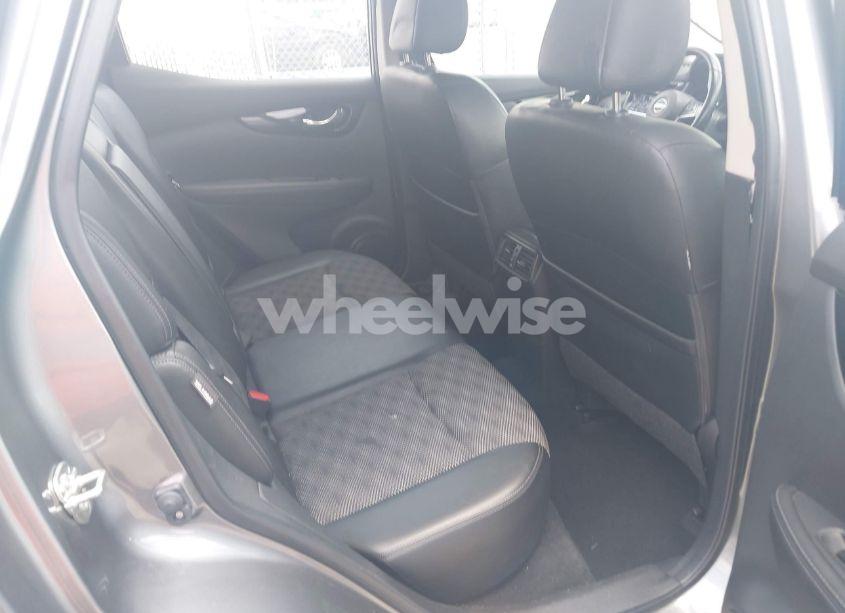 Photo 8 of 2022 Nissan Rogue SPORT SV FWD XTRONIC CVT (VIN JN1BJ1BV6NW340961)