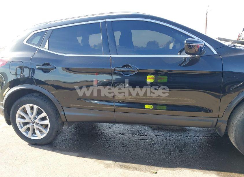 Photo 12 of 2021 Nissan Rogue SPORT SV FWD XTRONIC CVT (VIN JN1BJ1BV7MW306297)