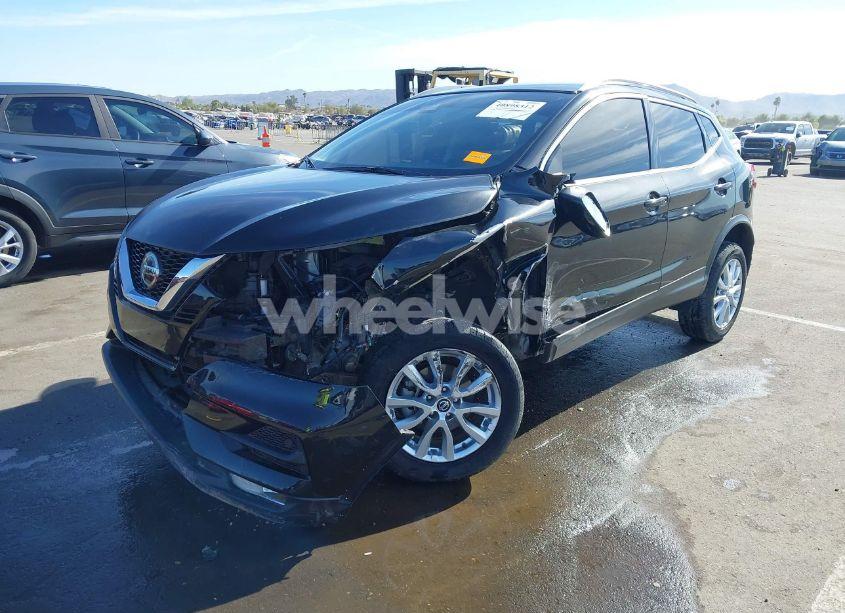 Photo 2 of 2021 Nissan Rogue SPORT SV FWD XTRONIC CVT (VIN JN1BJ1BV7MW306297)
