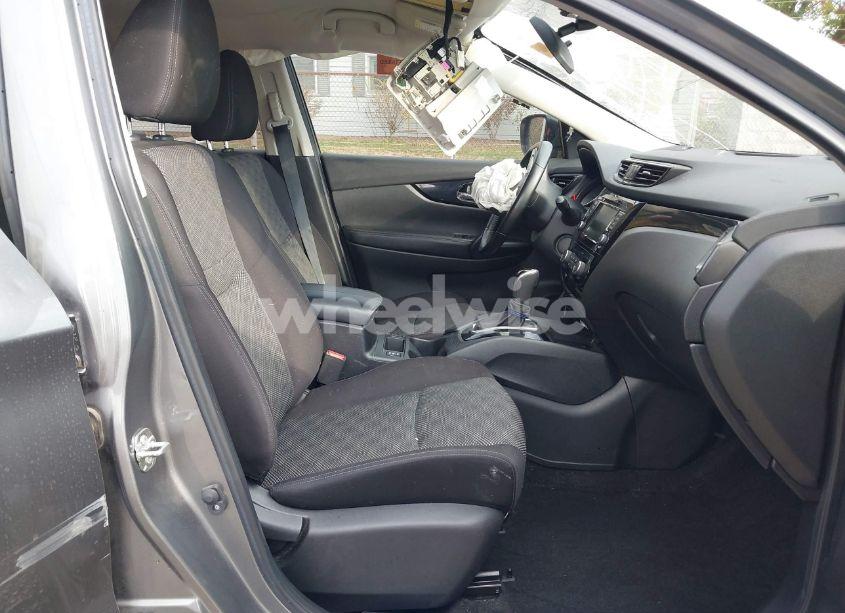 Photo 5 of 2021 Nissan Rogue SPORT SV FWD XTRONIC CVT (VIN JN1BJ1BV7MW566103)