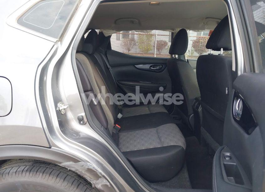 Photo 8 of 2021 Nissan Rogue SPORT SV FWD XTRONIC CVT (VIN JN1BJ1BV7MW566103)