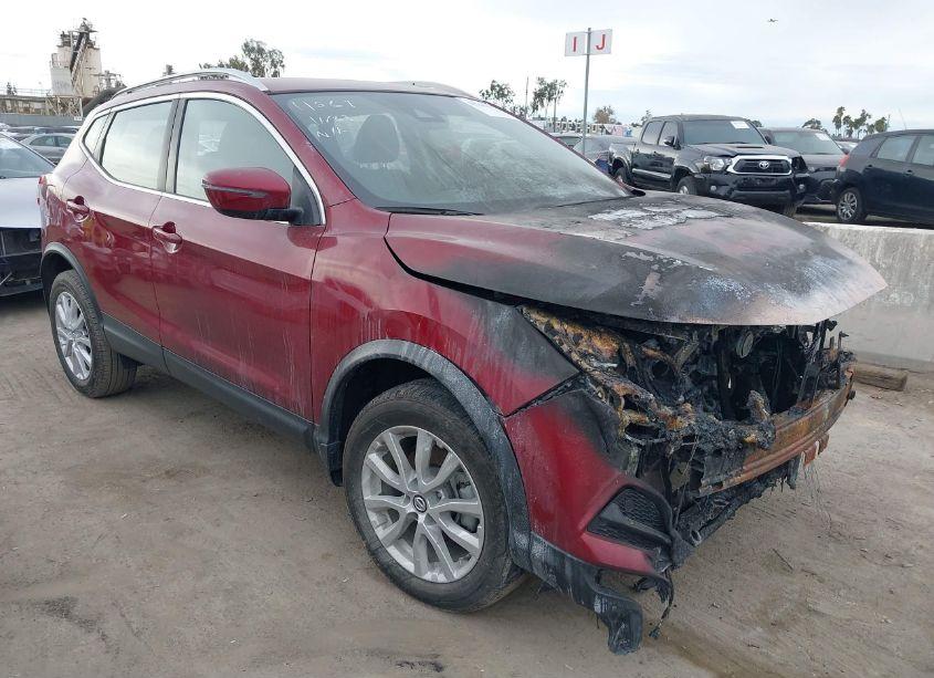 2021 Nissan Rogue SPORT SV FWD XTRONIC CVT (VIN JN1BJ1BV8MW318040) main photo