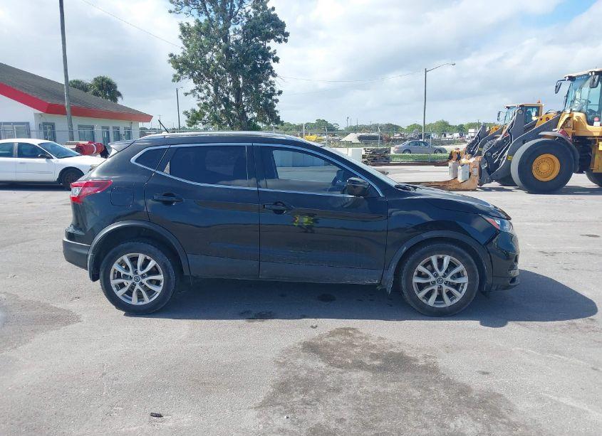 Photo 13 of 2021 Nissan Rogue SPORT SV FWD XTRONIC CVT (VIN JN1BJ1BV9MW322419)