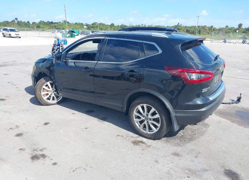 Photo 3 of 2021 Nissan Rogue SPORT SV FWD XTRONIC CVT (VIN JN1BJ1BV9MW322419)