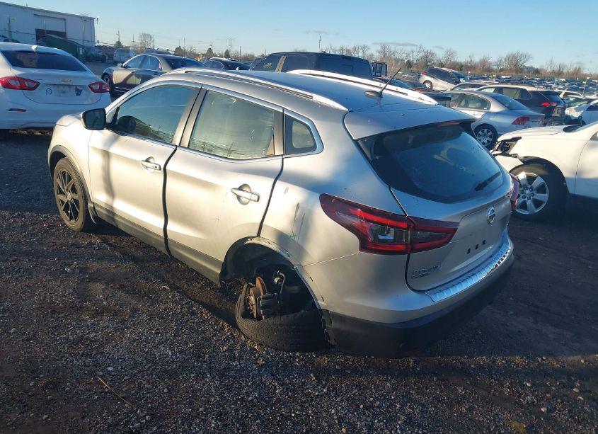 Photo 3 of 2021 Nissan Rogue SPORT SV AWD XTRONIC CVT (VIN JN1BJ1BW0MW441940)