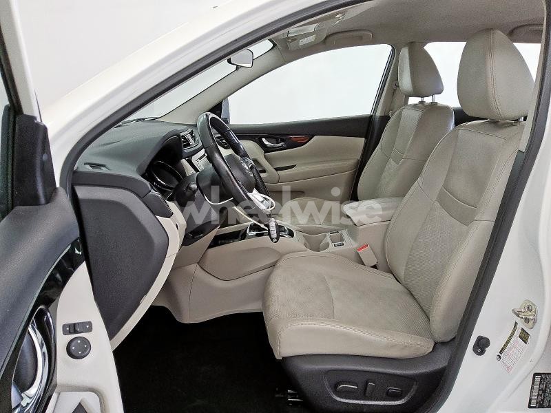 Photo 6 of 2022 NISSAN ROGUE SPORT SV (VIN JN1BJ1BW0NW489939)