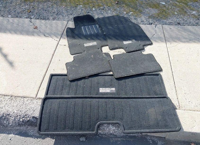 Photo 17 of 2022 Nissan Rogue SPORT SV AWD XTRONIC CVT (VIN JN1BJ1BW0NW682592)