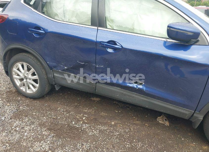 Photo 6 of 2021 Nissan Rogue SPORT SV AWD XTRONIC CVT (VIN JN1BJ1BW2MW450204)