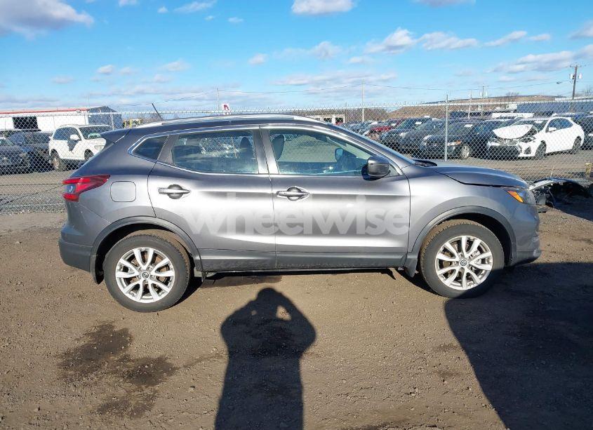 Photo 13 of 2022 Nissan Rogue SPORT SV AWD XTRONIC CVT (VIN JN1BJ1BW2NW481986)