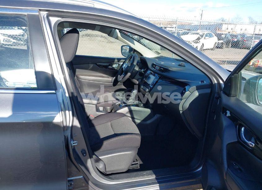 Photo 5 of 2022 Nissan Rogue SPORT SV AWD XTRONIC CVT (VIN JN1BJ1BW2NW481986)