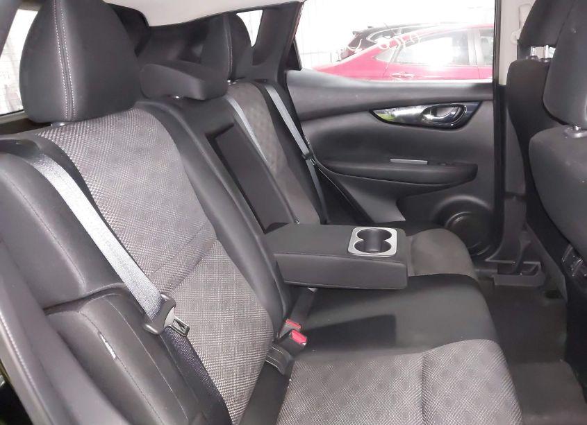 Photo 8 of 2021 Nissan Rogue SPORT SV AWD XTRONIC CVT (VIN JN1BJ1BW3MW429233)